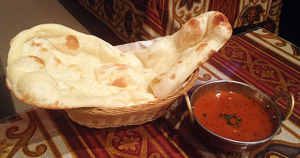 インド・ネパール料理 バー タラ(Tara) カレーとナン