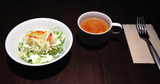 エムスポ 新橋店 サラダ