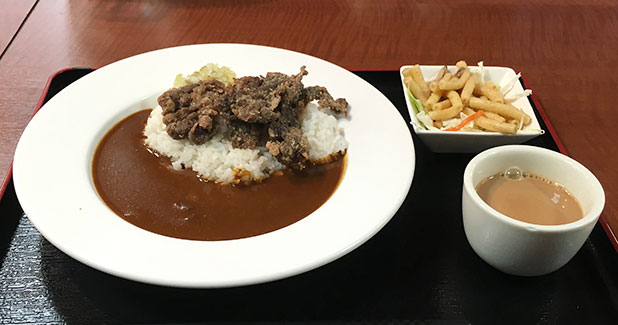 手しごとや 咲くら イワシ鯨カレー