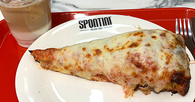 ピッツェリア スポンティーニ (Pizzeria Spontini)