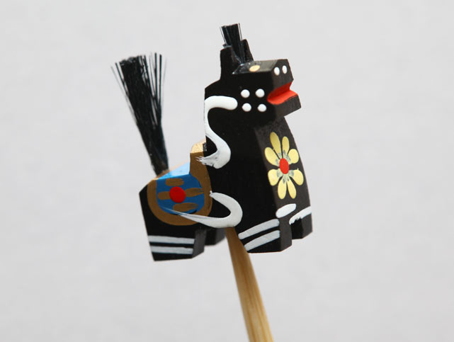青森県　八幡馬